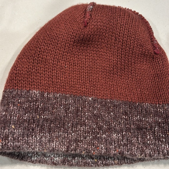 Burton Hat - Picture 5 of 5
